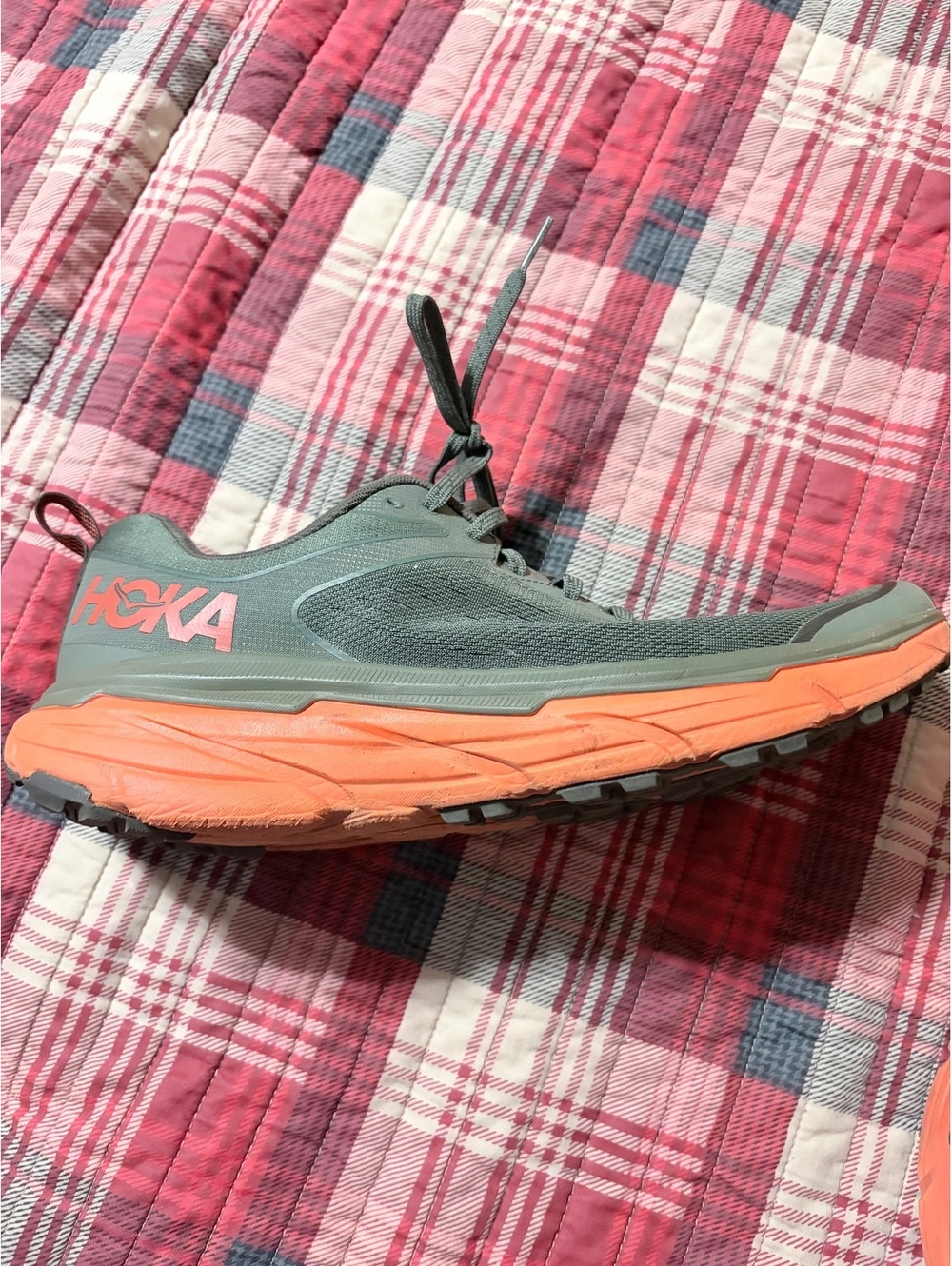 Hoka - Picture 2 of 5